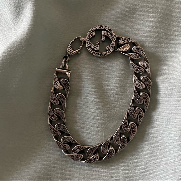 Gucci Bracelet - Picture 2 of 4